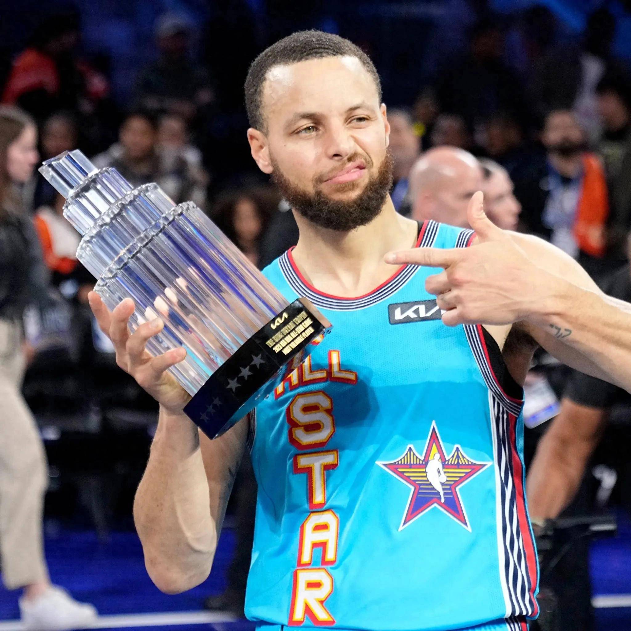 助湖人以1 助湖人以1